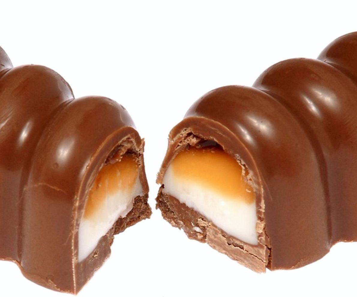 Mostrador de golosinas y chocolates artesanales